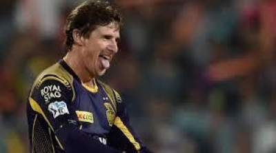 Former KKR and Australia spinner Brad Hogg recently named his best XI of the IPL 2020 league stages exlcluding some of the big names l